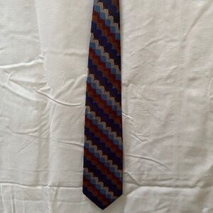 D Fine Vintage Tie
